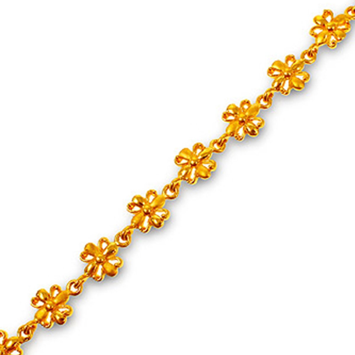 Ladies' Link Bracelet — detail view