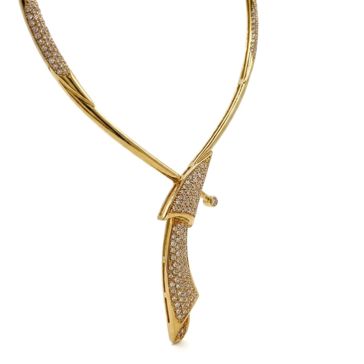 Pave Ribbon Necklace — detail view